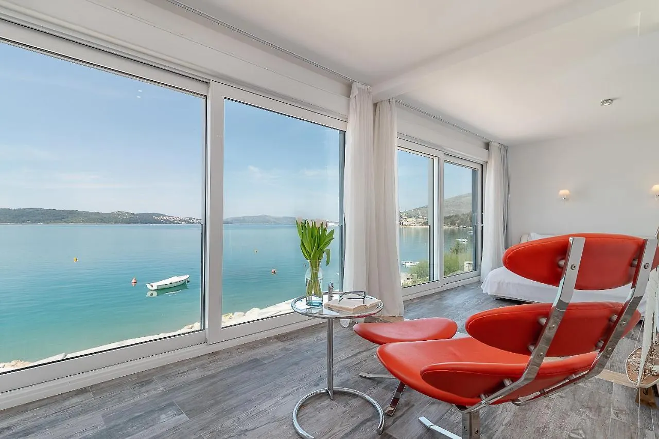 Villa Trogir Beach House